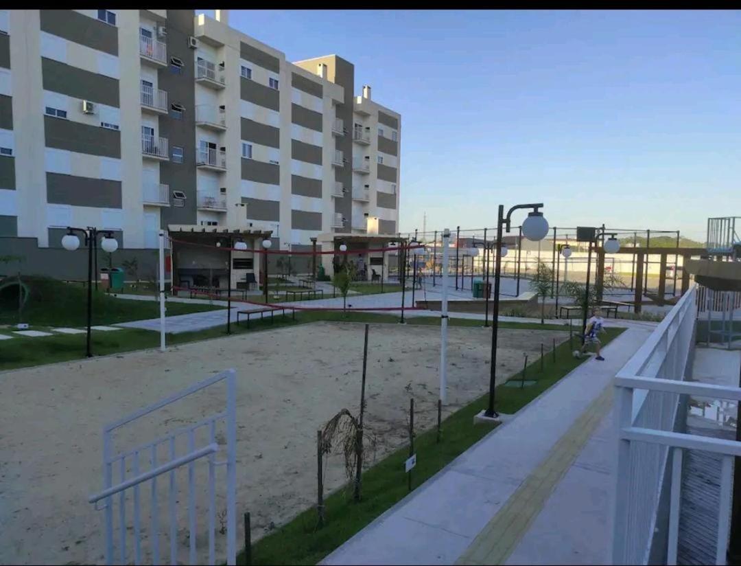 Apto Novo Em Com Otima Area De Lazer E Garagem Apartamento