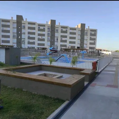 Apto Novo Em Condominio Com Otima Area De Lazer E Garagem Pelotas Exterior photo